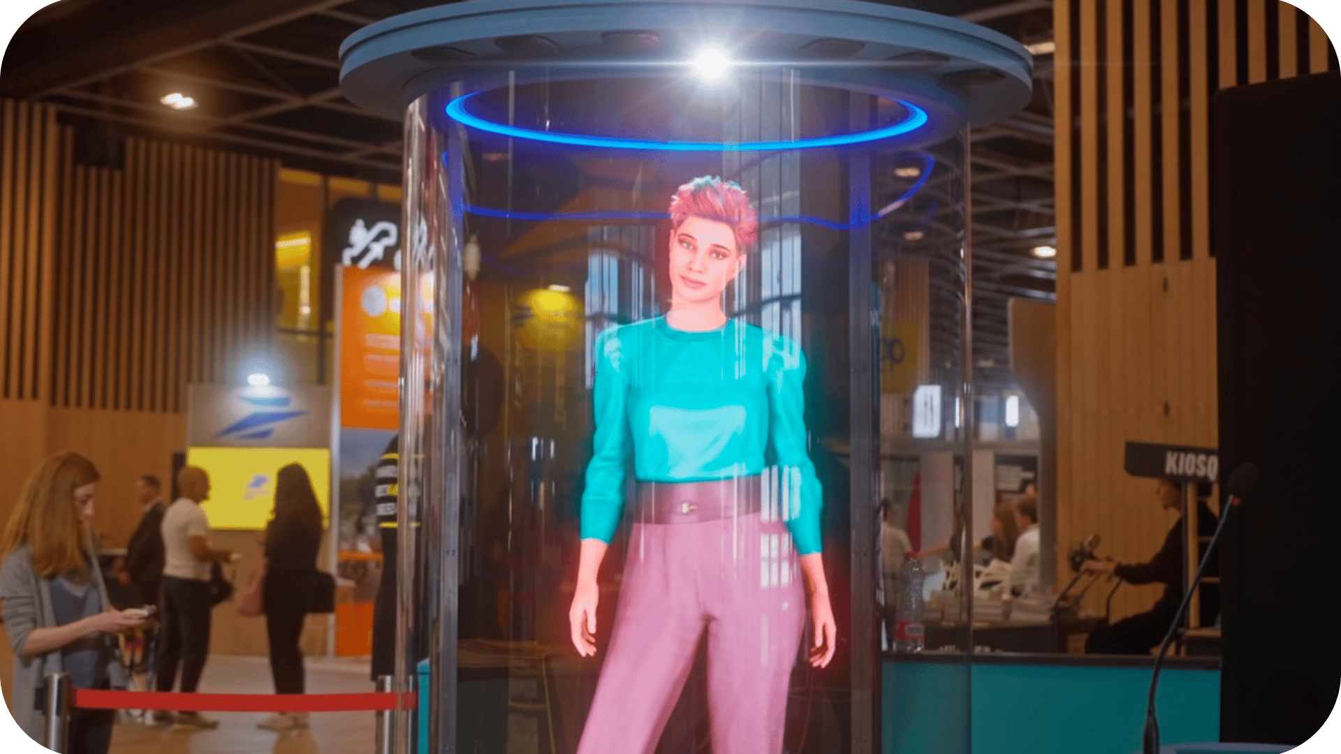 DIGITAL-SIGNAGE-Y-HOLOGRAMAS-3D-4-EDITADA